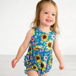 NIB/NWT Little Sleepies Sunflower Fields Bamboo Bubble Romper Size 6-12 Months